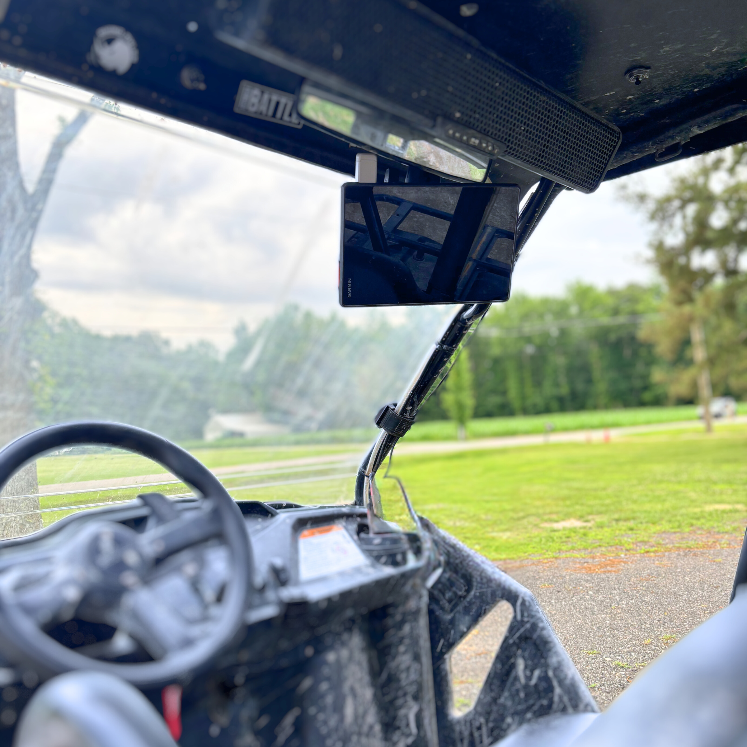 Tread XL in side by side