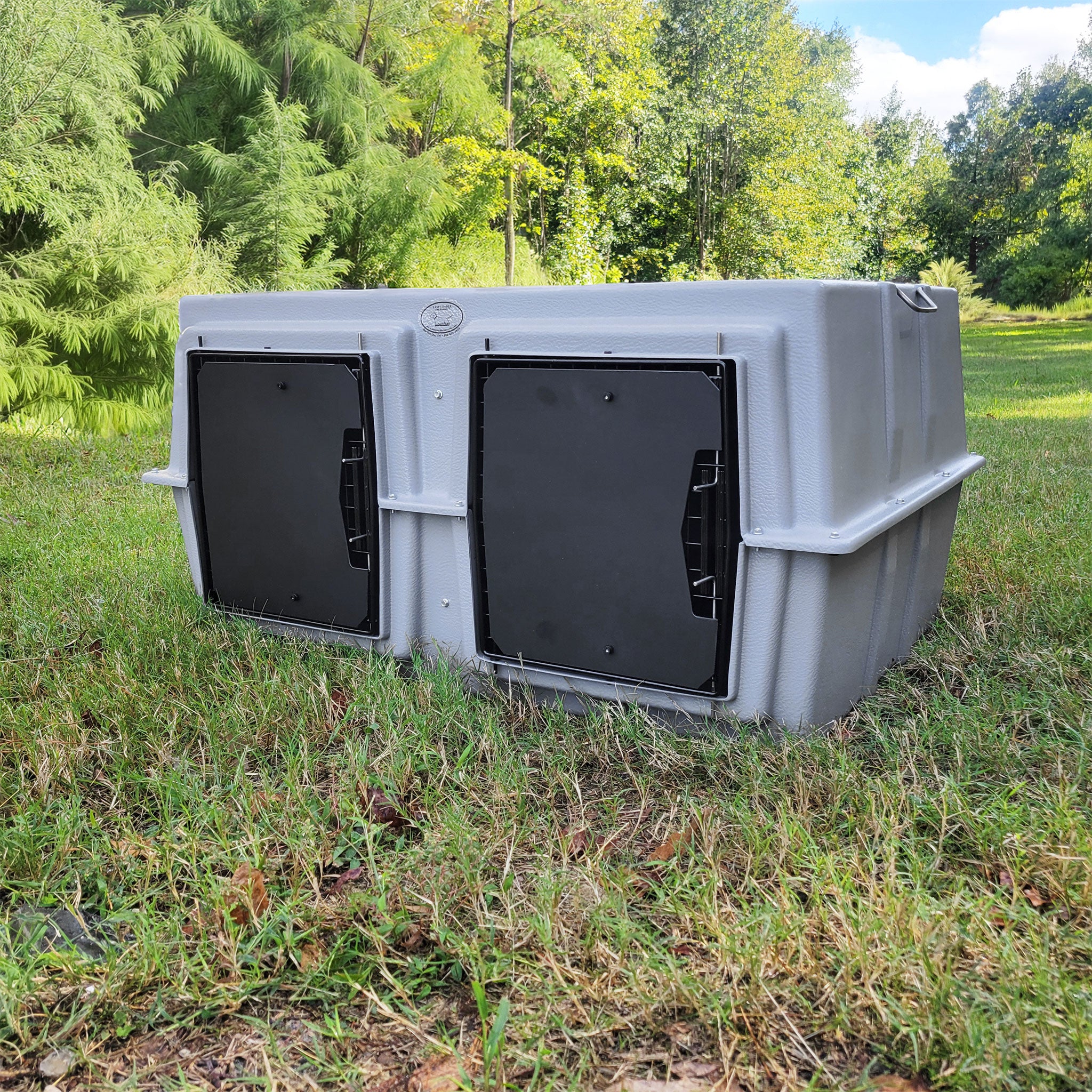 orignial easy loarder kennel with Cold Weather Kennel Door Covers